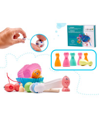 Family game fish caterpillar fishing montessori