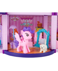 Villa doll and pony house with horses